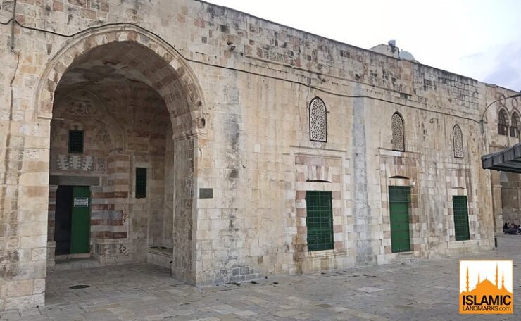 Front view of Madressa Ashrafiya