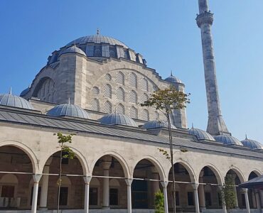 External view of the European Mihrimah mosque