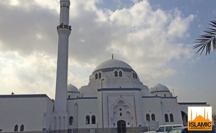Front view of Masjid Jummah