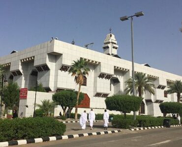 External view of Masjid Aisha