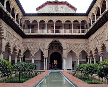 Inside the El Real Alcazar Palace
